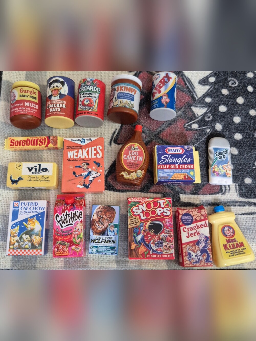 17 Piece Wackey Packages Funny Novelty Minis Bundle